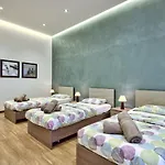 Villa Maltese Luxury - Sunset Infinity Pools, Indoor Heated Pools And More! *