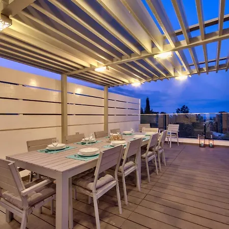 Maltese Luxury - Sunset Infinity Pools, Indoor Heated Pools And More! فيلة *