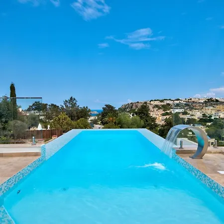 Maltese Luxury - Sunset Infinity Pools, Indoor Heated Pools And More! ヴィラ