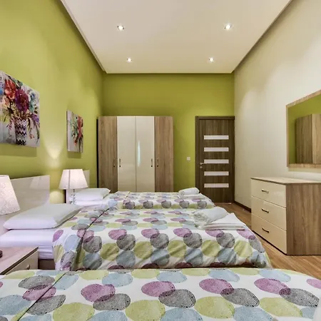 Maltese Luxury - Sunset Infinity Pools, Indoor Heated Pools And More! المليحة