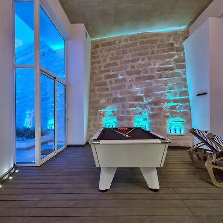 فيلة Maltese Luxury - Sunset Infinity Pools, Indoor Heated Pools And More! المليحة