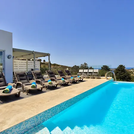 Maltese Luxury - Sunset Infinity Pools, Indoor Heated Pools And More! Villa Mellieha
