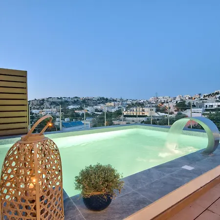 Villa Maltese Luxury - Sunset Infinity Pools, Indoor Heated Pools And More! *