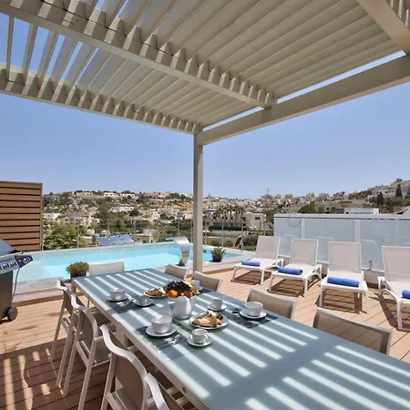 Maltese Luxury - Sunset Infinity Pools, Indoor Heated Pools And More! * Mellieha