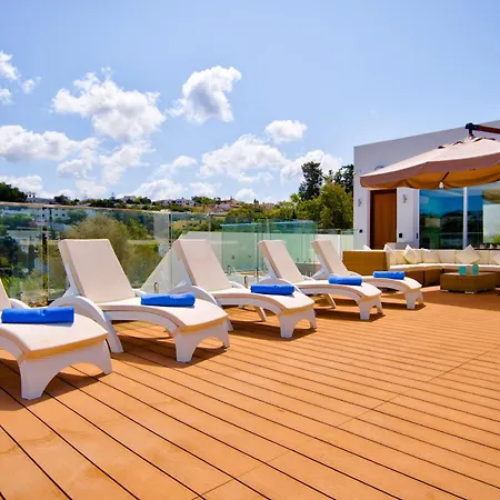 Villa Maltese Luxury - Sunset Infinity Pools, Indoor Heated Pools And More!