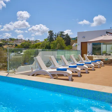 Maltese Luxury - Sunset Infinity Pools, Indoor Heated Pools And More! Villa Mellieha