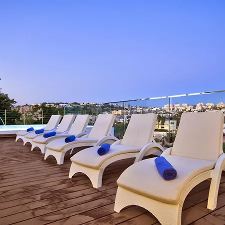 Maltese Luxury - Sunset Infinity Pools, Indoor Heated Pools And More! * Mellieha