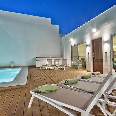 Maltese Luxury - Sunset Infinity Pools, Indoor Heated Pools And More! Villa *