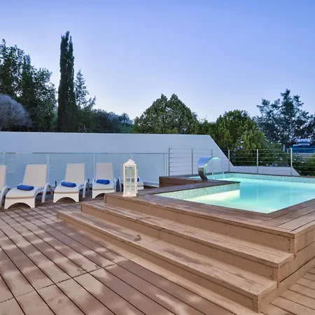 Villa Maltese Luxury - Sunset Infinity Pools, Indoor Heated Pools And More!