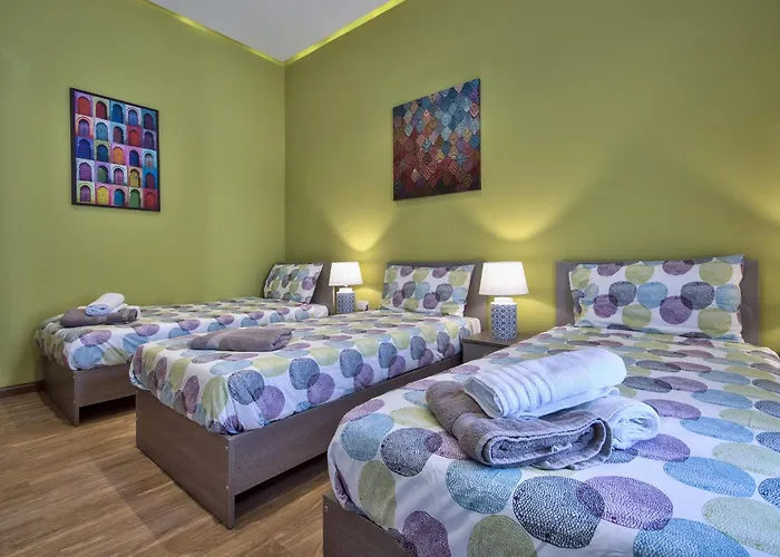 Maltese Luxury - Sunset Infinity Pools, Indoor Heated Pools And More! * Mellieha