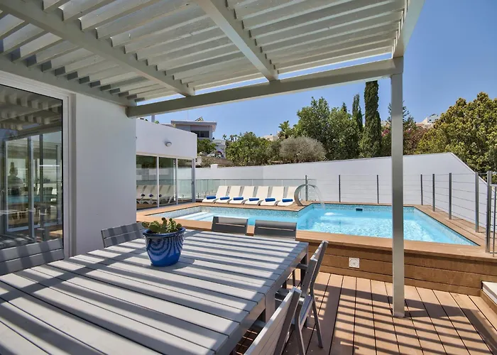 Maltese Luxury - Sunset Infinity Pools, Indoor Heated Pools And More! Mellieha